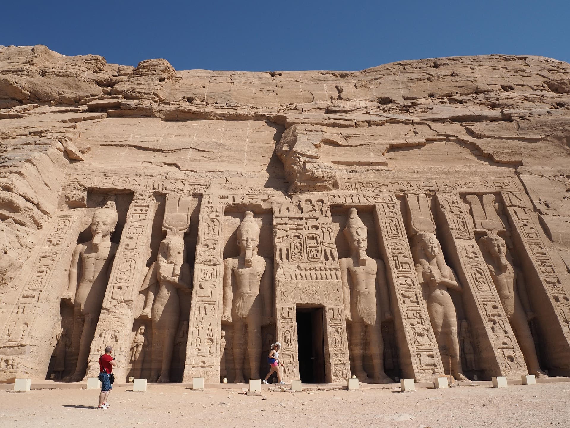 Private Multi-Day Transfer — Aswan, Kom Ombo, Edfu & Abu Simbel